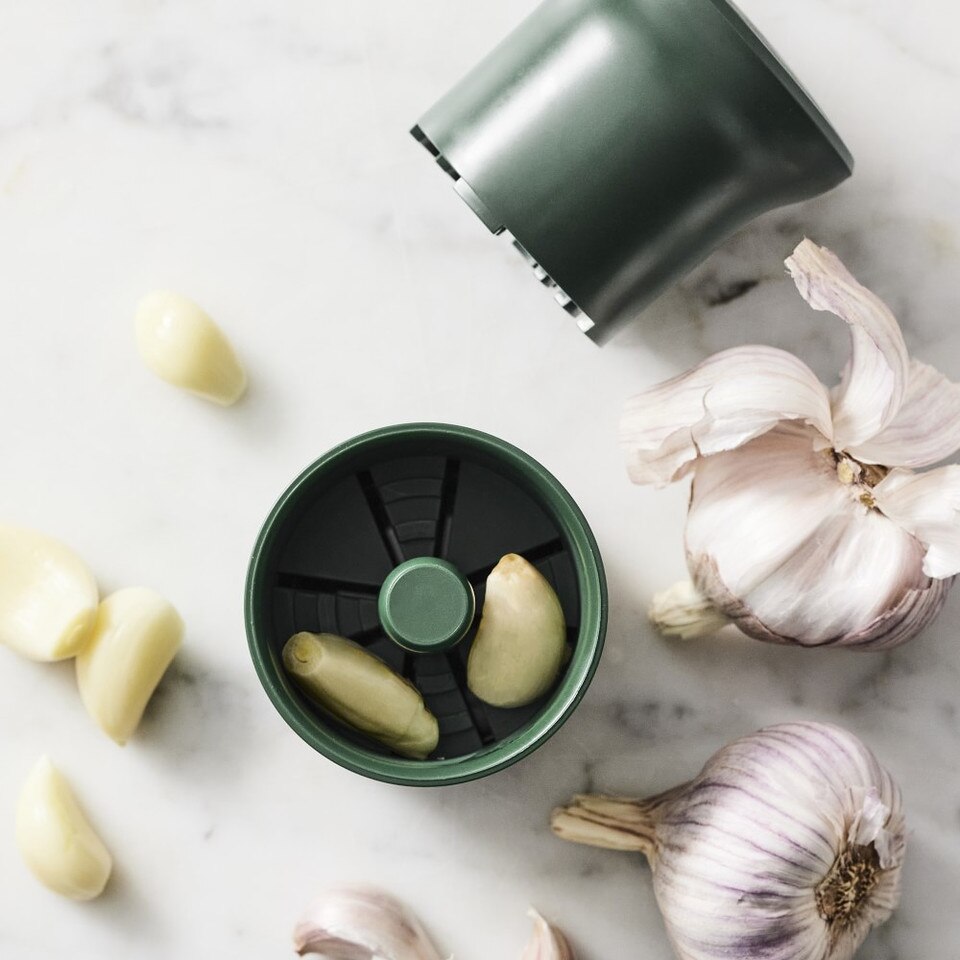 Williams Sonoma Ultimate Garlic Grinder Williams Sonoma Australia